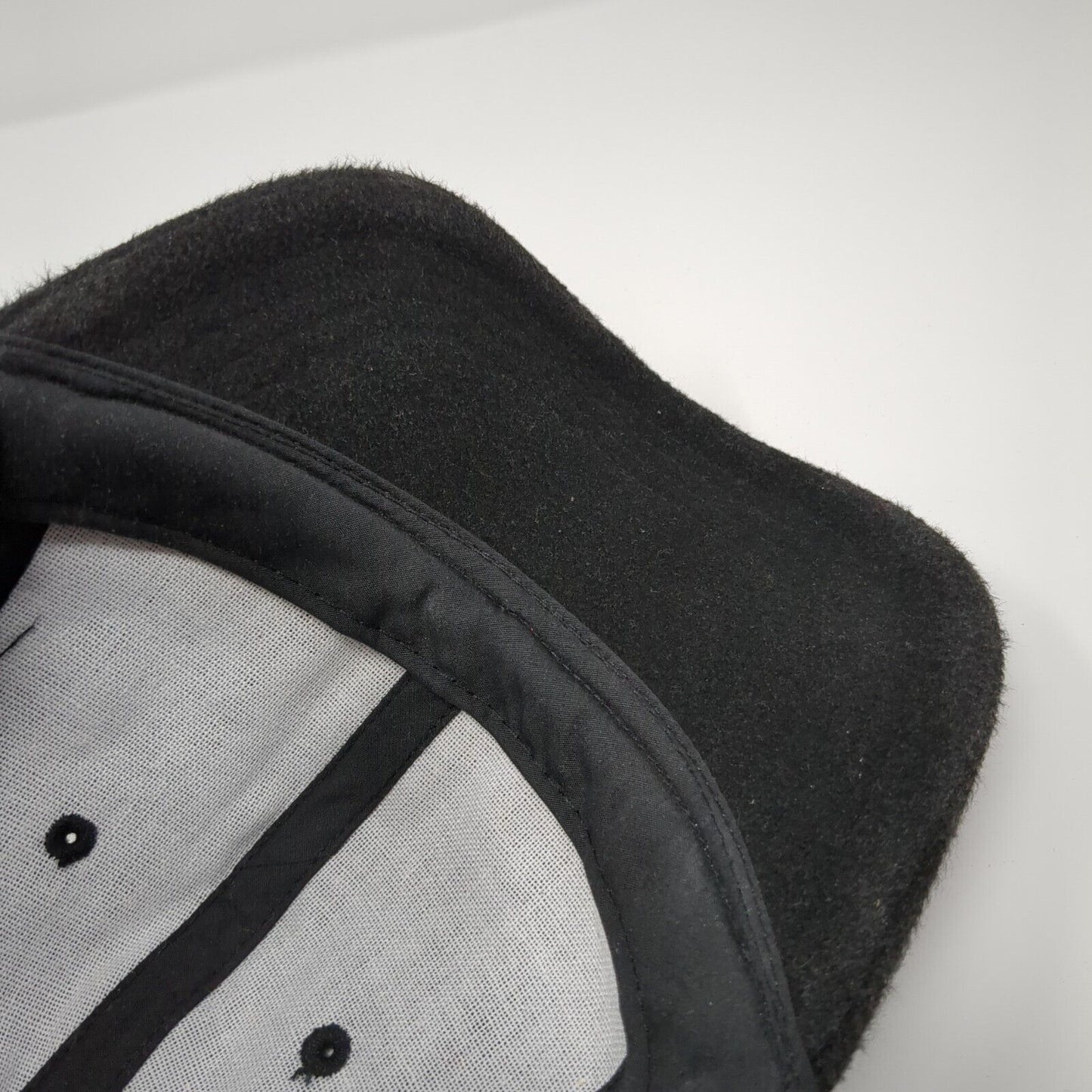 D&Y Strapback Hat Black OSFM Adjustable Solid 6 Panel Vent Holes
