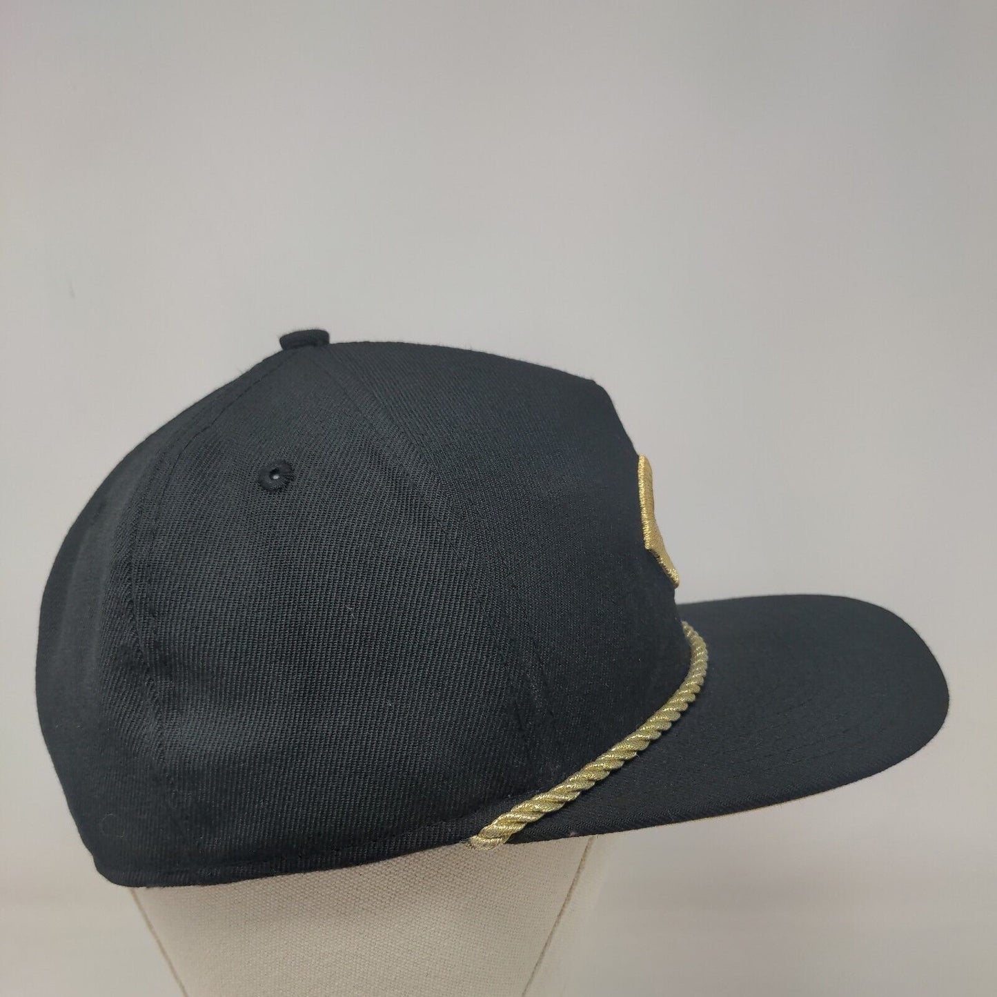 New Era Fitted Hat Cincinnati Reds Fitted Hat Size 7 1/4 Gold Black Embroidered