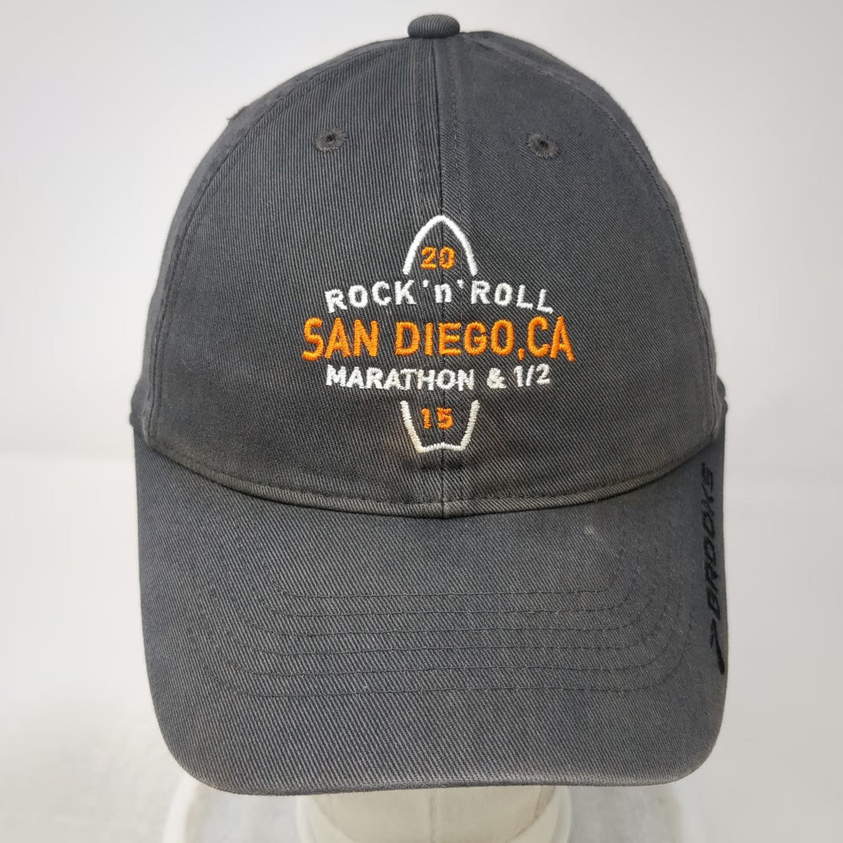 Brooks Baseball Cap Gray One Size 2015 Rock 'n' Roll San Diego Marathon Hat Suja