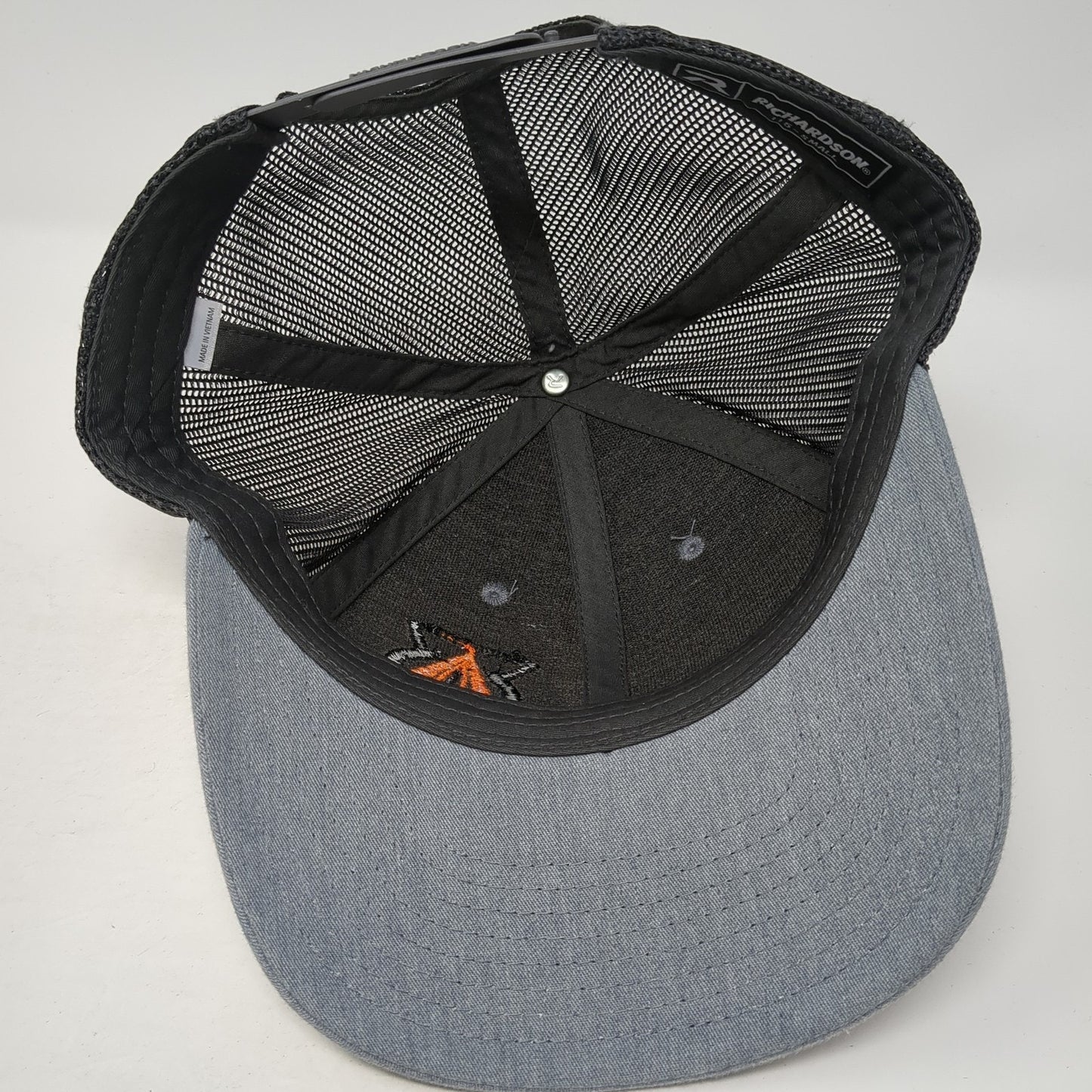 Richardson Snapback Mesh Back Trucker Hat Gray Small Embroidered Logo