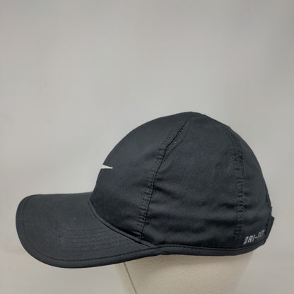 Nike Strapback Hat Black One Size Adjustable Featherlight Dri-Fit