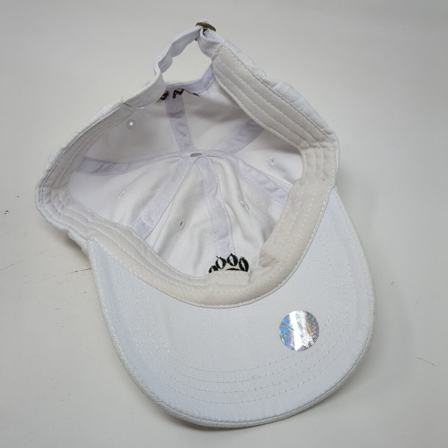 Pawz Slideback Hat White One Size Adjustable Embroidered 6 Panel