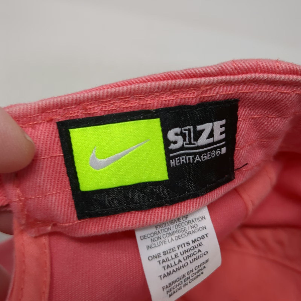 Nike Heritage 86 Baseball Cap Pink One Size Adjustable Slideback Logo Swoosh Hat