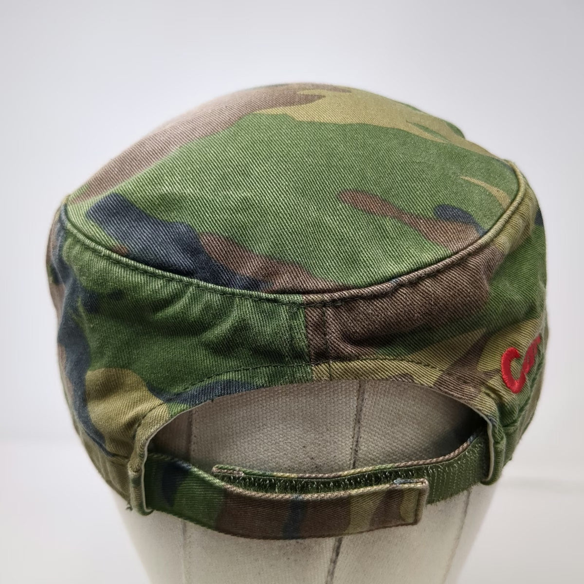 District Army Cap Green Camo One Size Can Do Red Embroidery Flat Top Hat