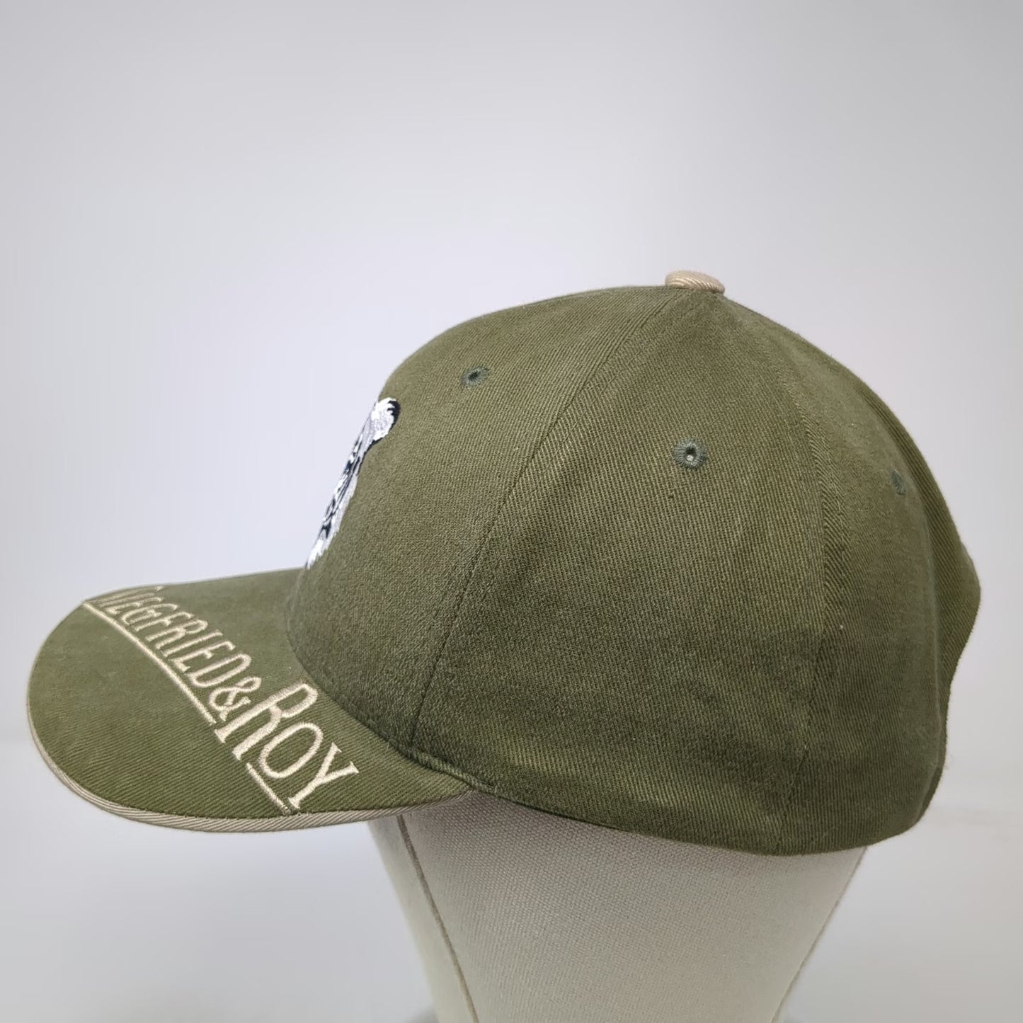 Mirage Las Vegas Baseball Cap Green One Size Siegfried & Roy White Tiger Hat