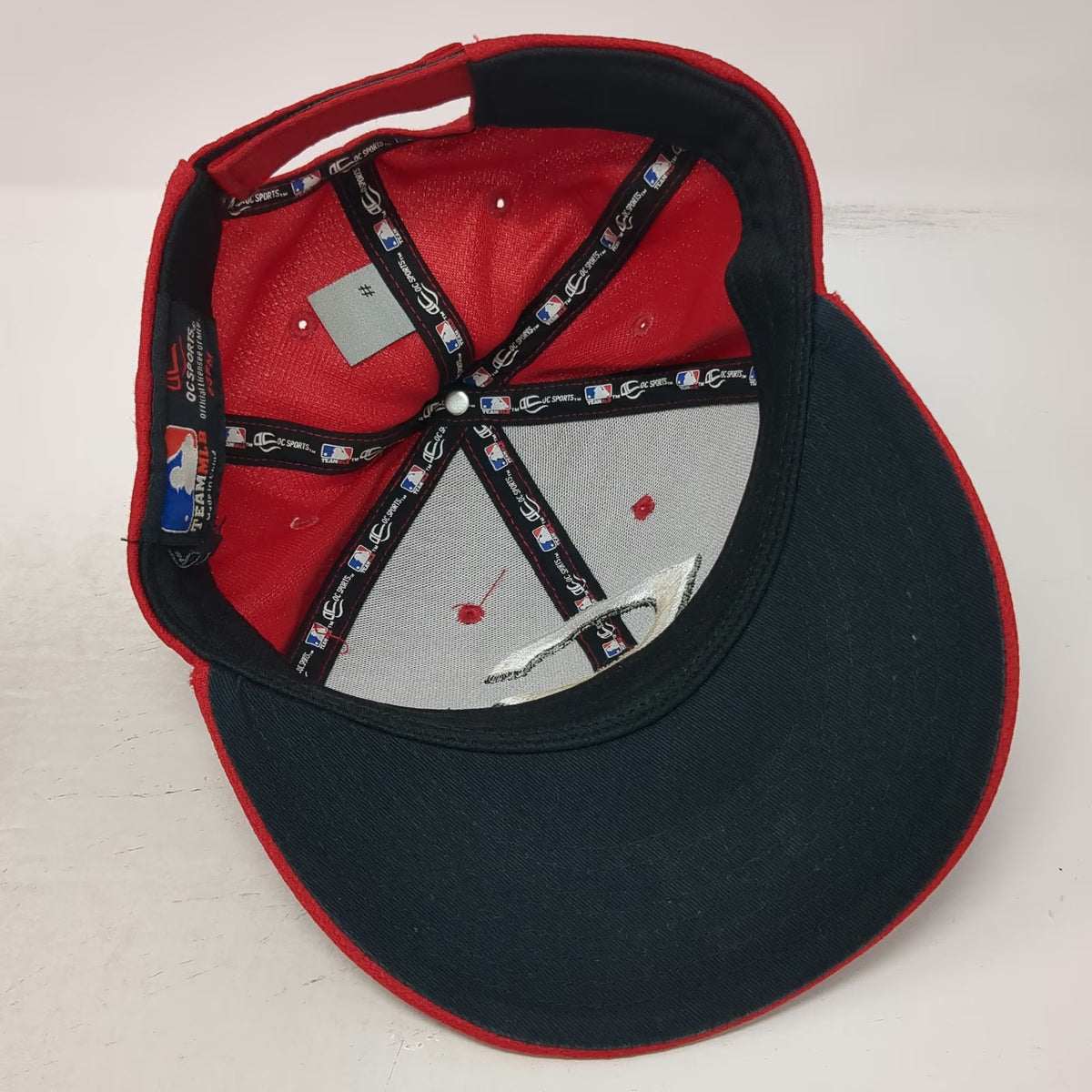 Cincinnati Reds MLB OC Sports Baseball Cap Red One Size Strapback Embroidered