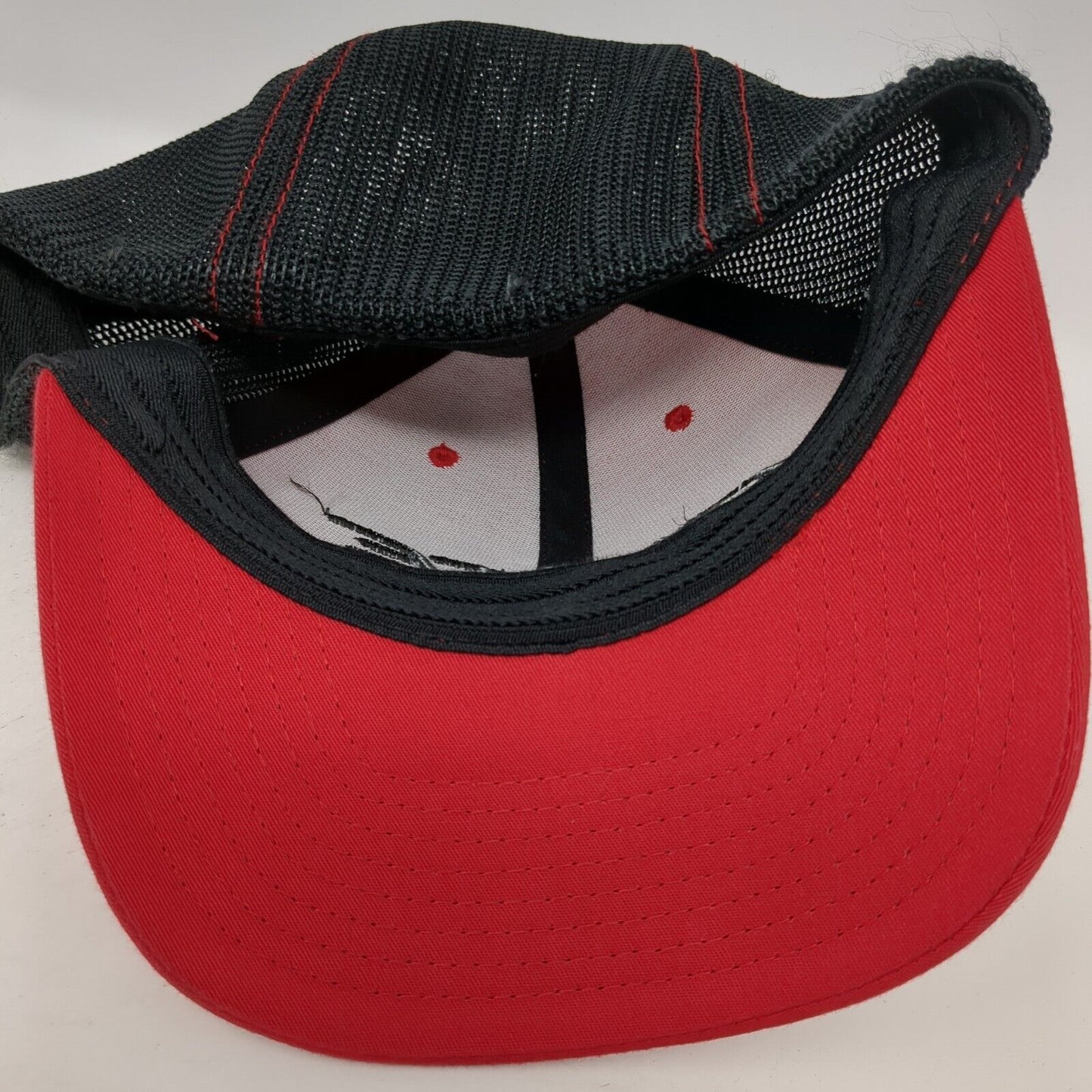 Elite Fitted Trucker Hat Red S/M Flexfit Lightweight Mesh Back Richardson
