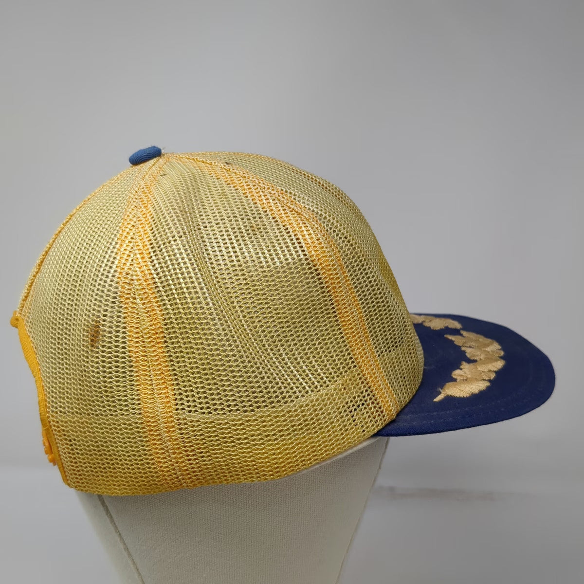 Louisville Mfg Co Trucker Hat Yellow Blue OSFM Scrambled Eggs Oak Leaf Vintage