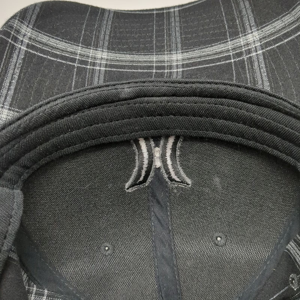 Hurley Baseball Cap Black One Size UAF Alaska Fairbanks Plaid Stretch Fit Hat