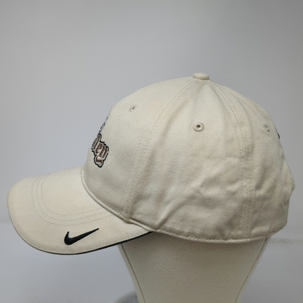 Nike Golf Baseball Cap Beige One Size Strapback Sun Valley Embroidered Logo Hat