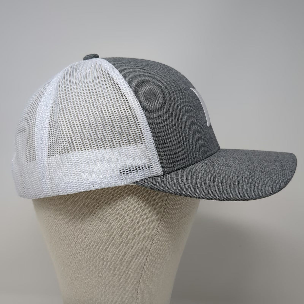 Hurley Trucker Hat Gray One Size White Logo Snapback Mesh Baseball Cap Yupoong