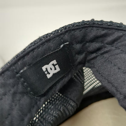 DC Shoes Trucker Hat Black One Size Three Wolves Moon Galaxy Mesh Snapback Art