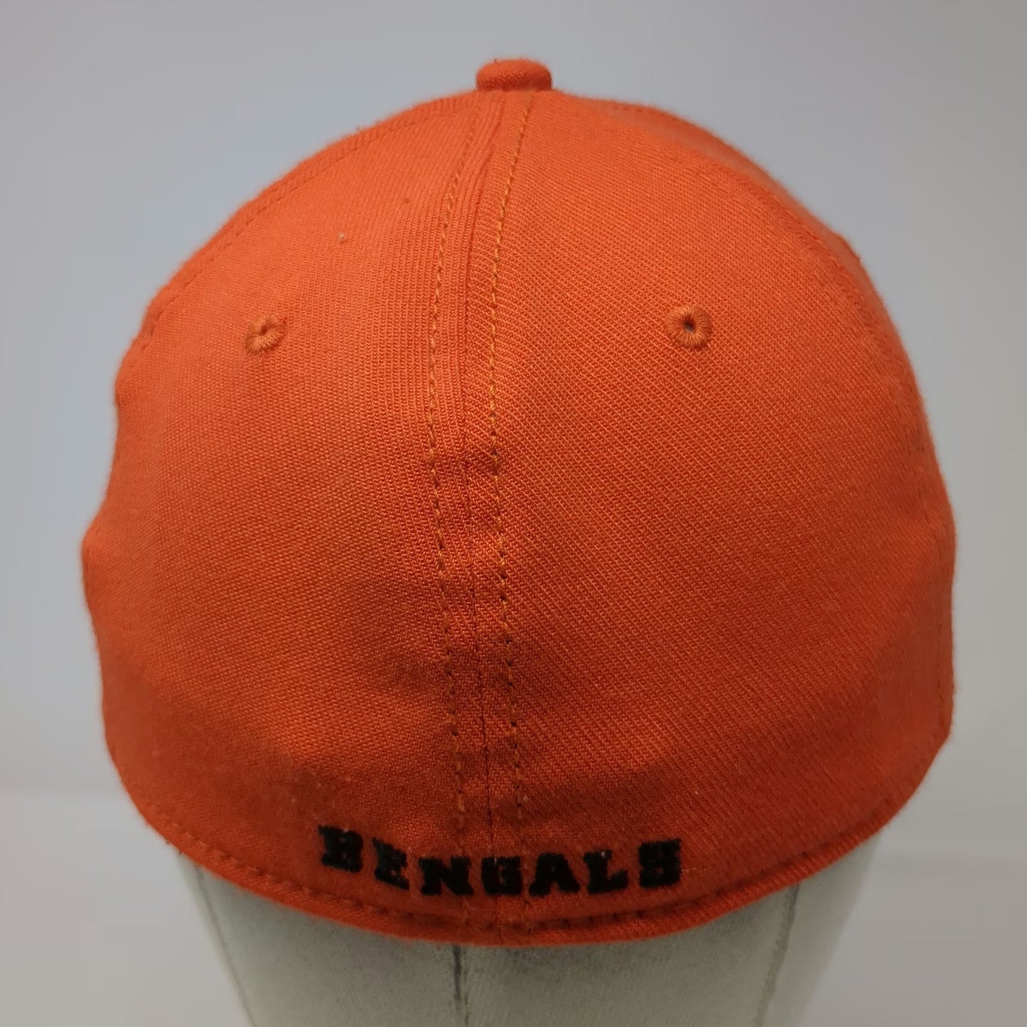 New Era Idaho State Bengals NCAA Cap Orange M 39THIRTY Stretch Fit Curved Hat