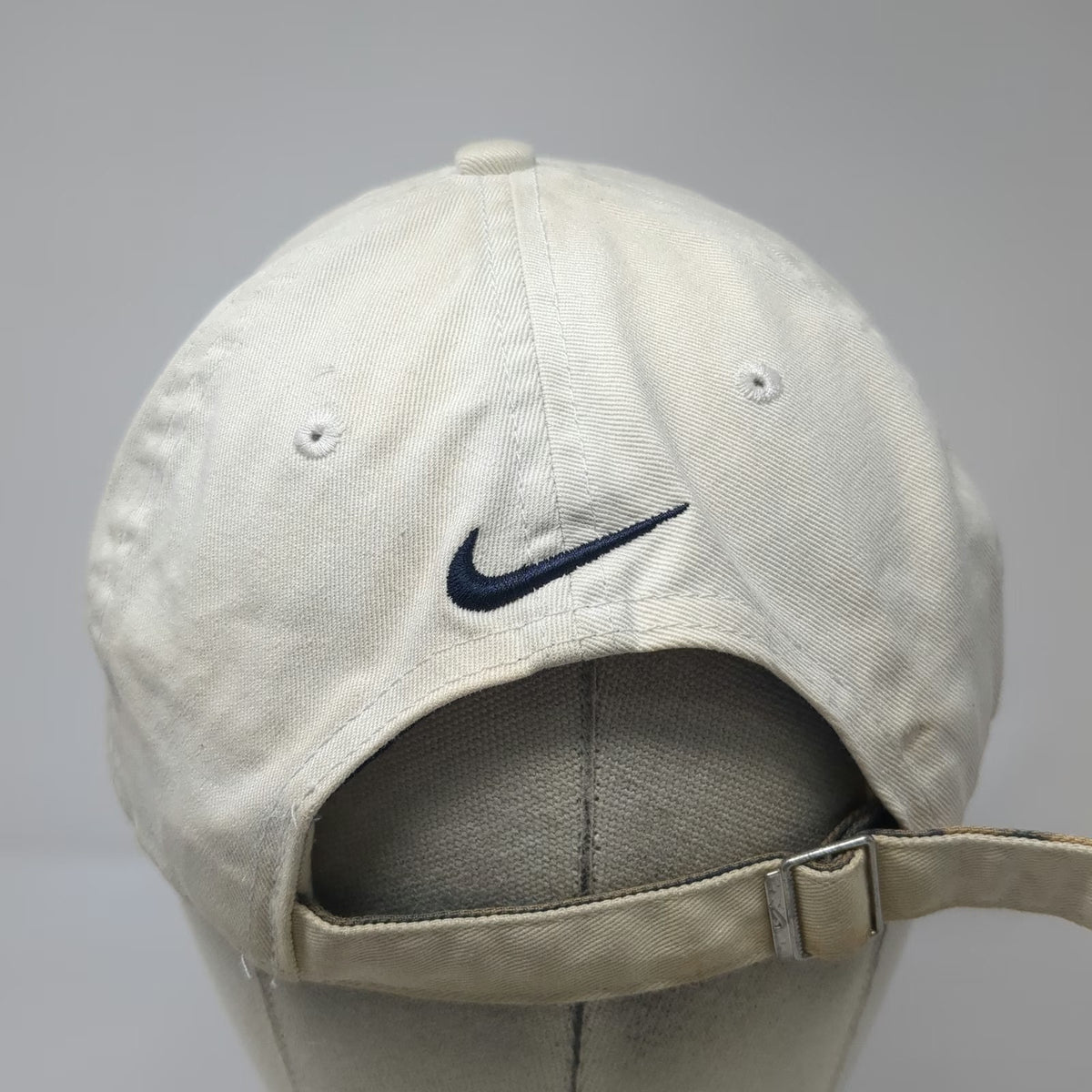 Nike Baseball Cap White Blue Red One Size USA Flag Slideback Hat Swoosh Cotton