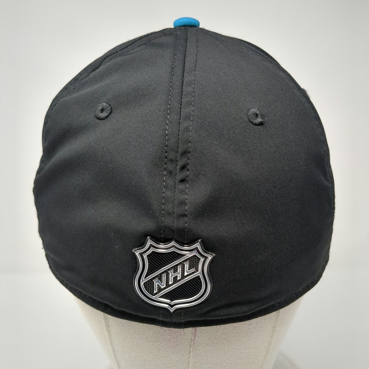 San Jose Sharks NHL Fanatics Cap Black 7 1/4 Authentic Pro Fitted Hat Shield