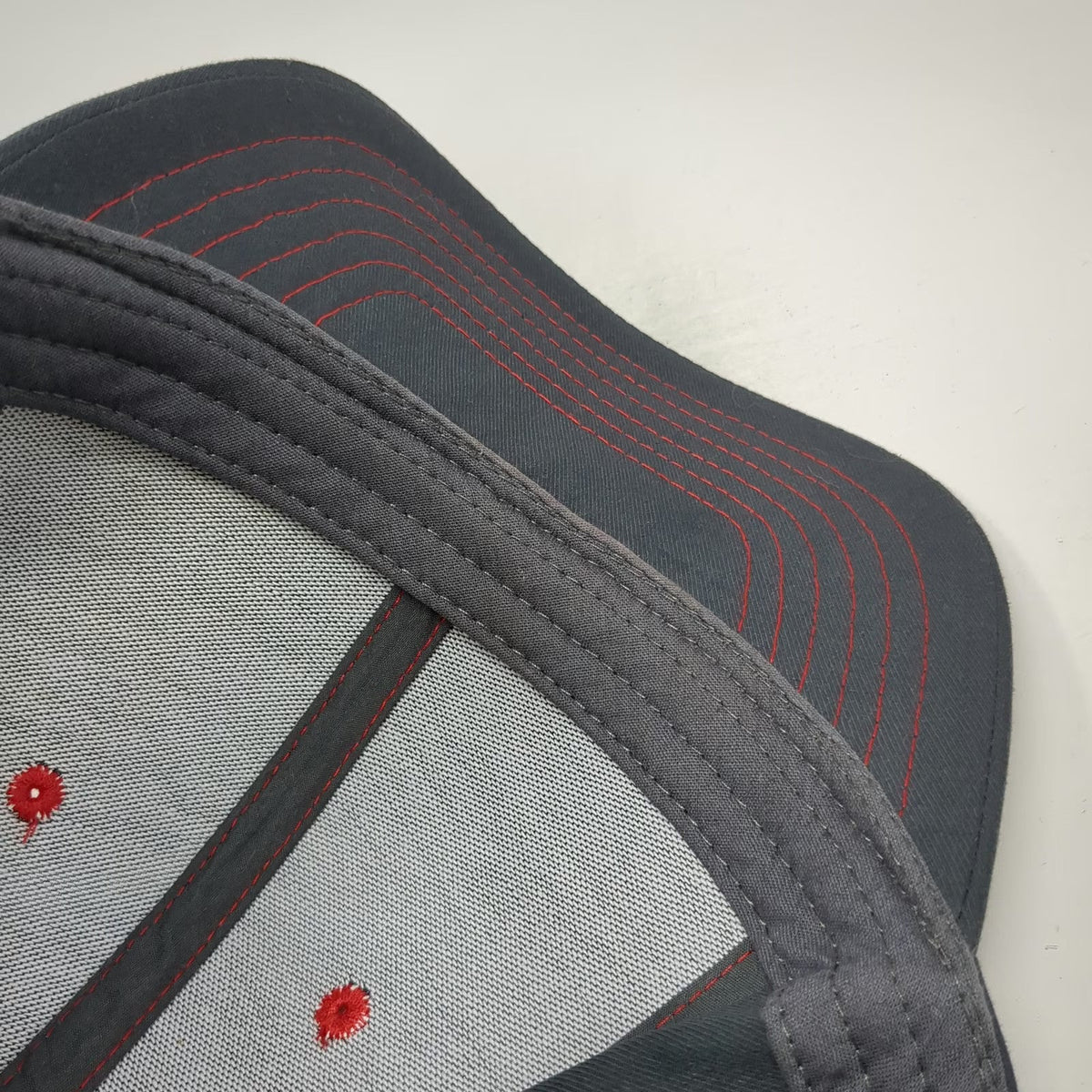 K-Products Snapback Gray Red One Size Snap-on Contrast Stitching Structured Hat