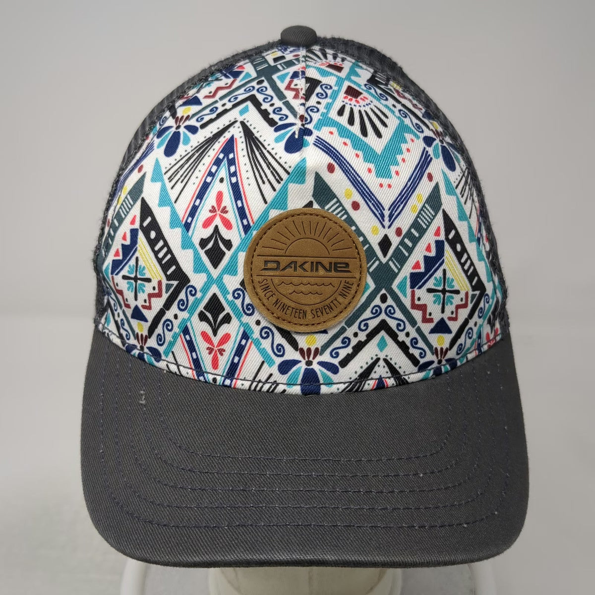 Dakine Gray Aztec Geometric Pattern Leather Patch Trucker Hat One Size Snapback