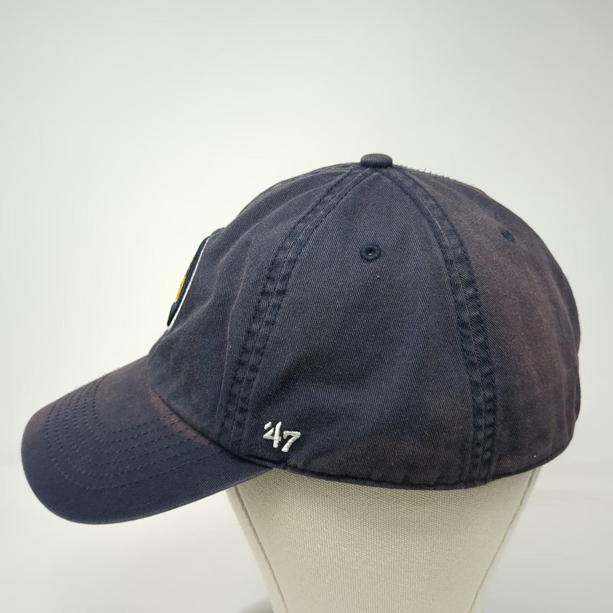 '47 NHL Nashville Predators Baseball Cap Blue XL Tennessee Guitar Pick Hat