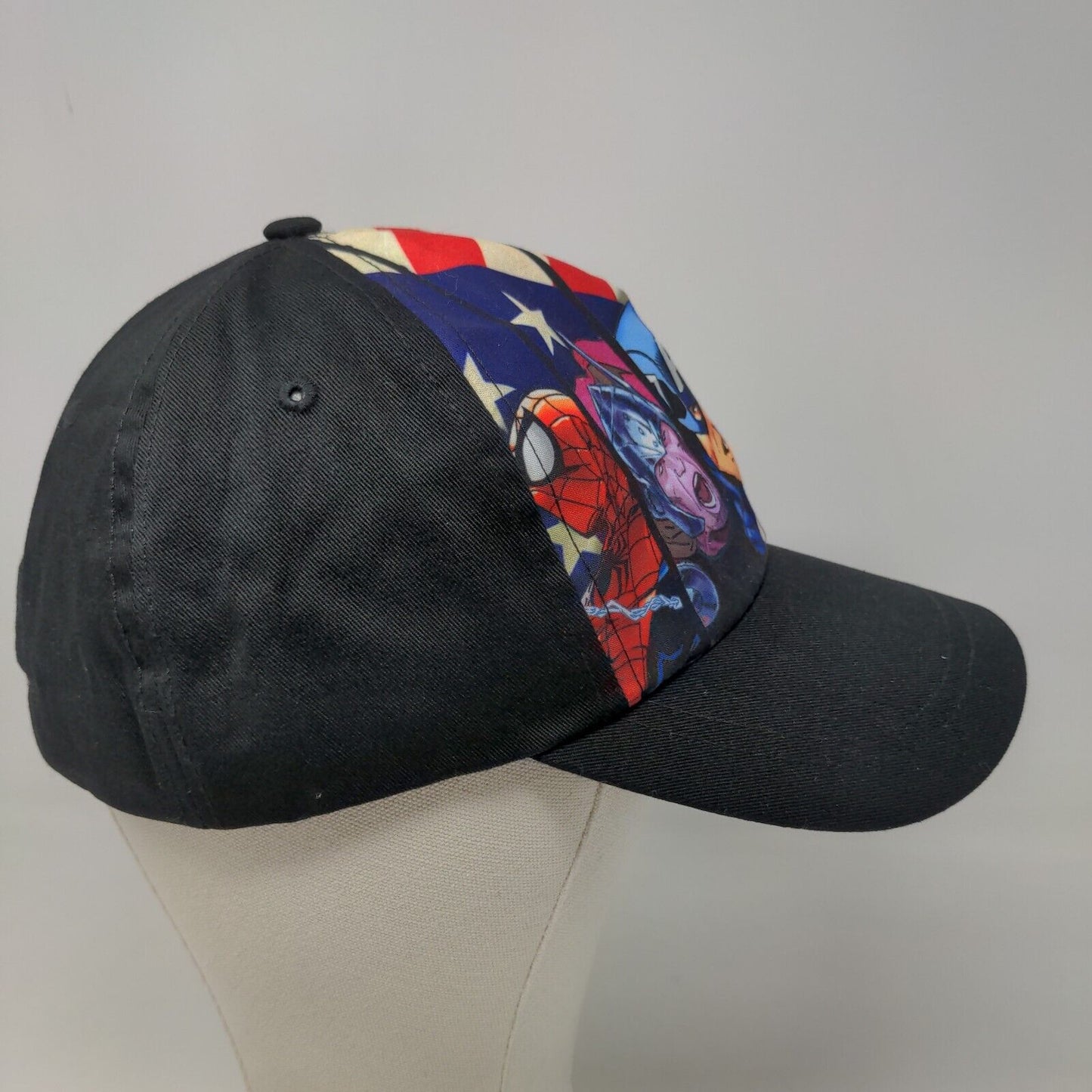 Marvel Avengers Walt Disney Men's Slideback Hat Graphic Logo W/Tags Cotton