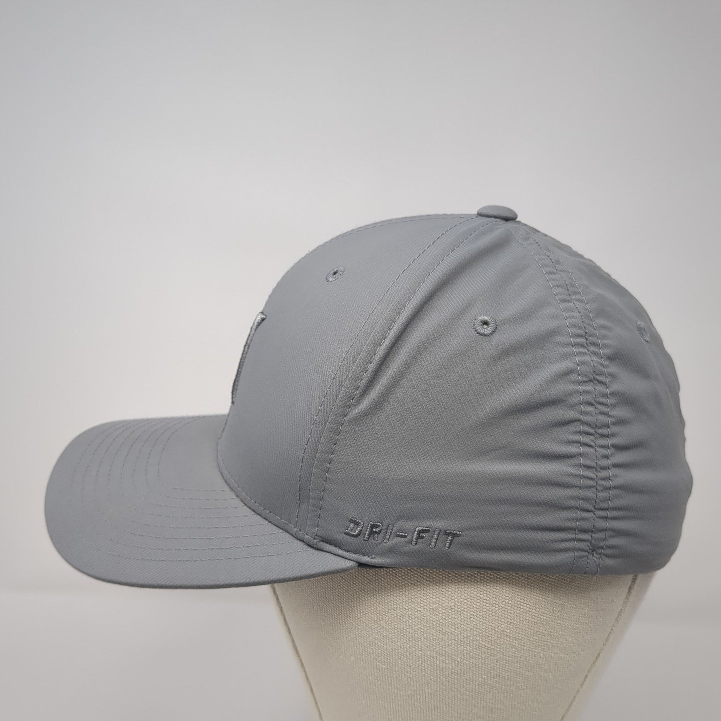 Hurley Logo Fitted Hat Gray Medium Solid Flexfit Embroidered Yupoong