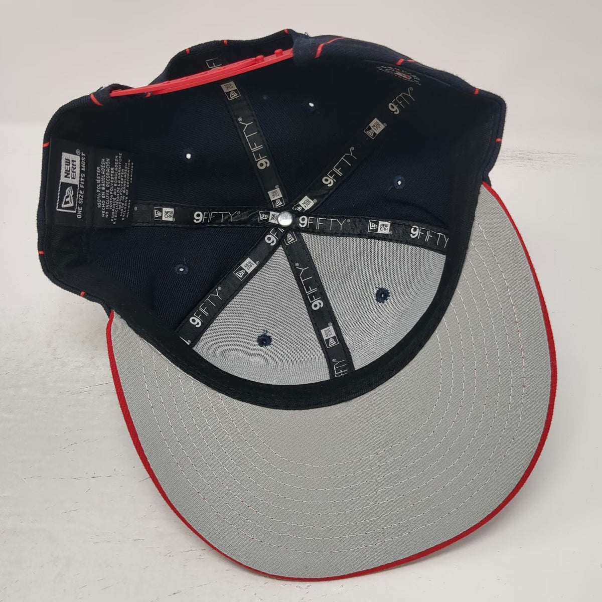 New Era Cleveland Guardians MLB Snapback Blue Red OSFM Pinstripe Winged G Hat