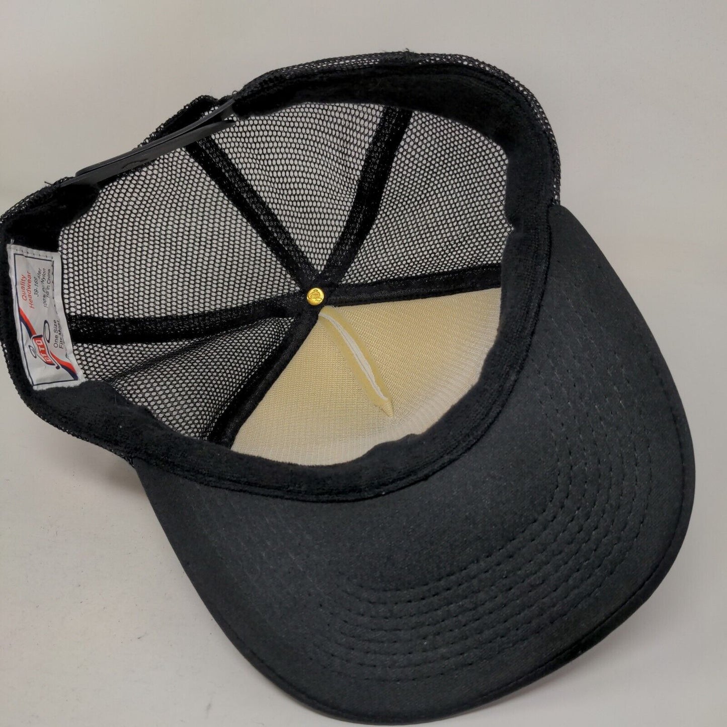 O'Neil Men's Snapback Mesh Back Hat OSFM Graphic Logo Signed Autographed