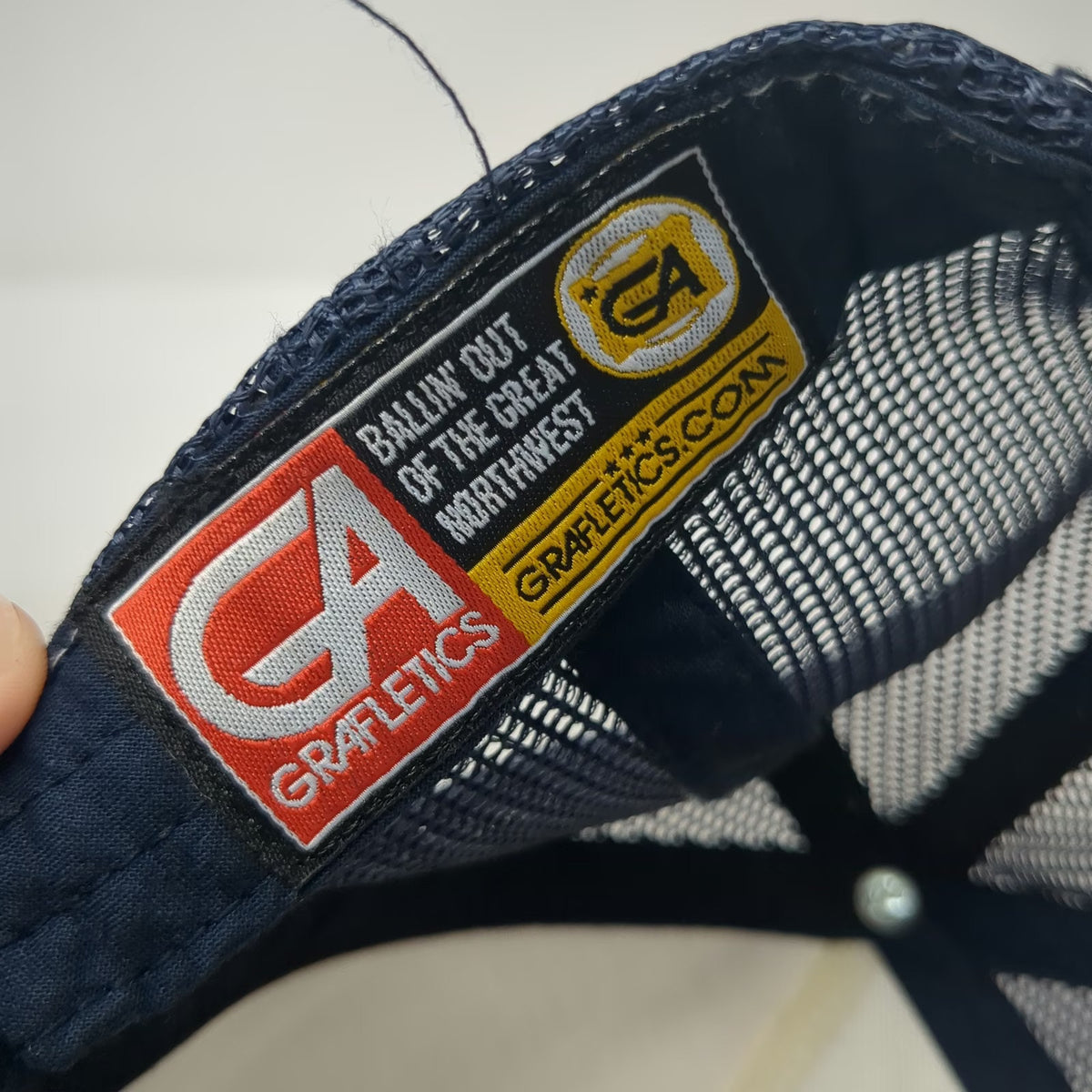 Grafletics Trucker Hat Blue One Size Oregon Mountain Patch Mesh Snapback Cap