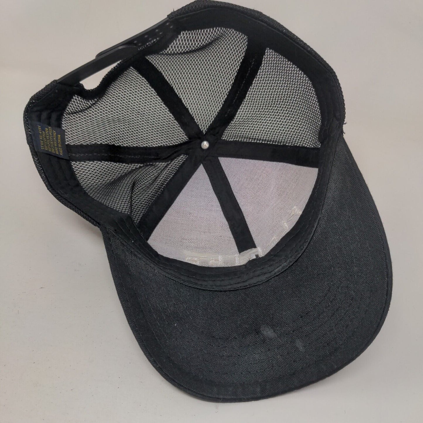 iichiko Snapback Trucker Hat Black OSFM Adjustable Embroidered Mesh Back