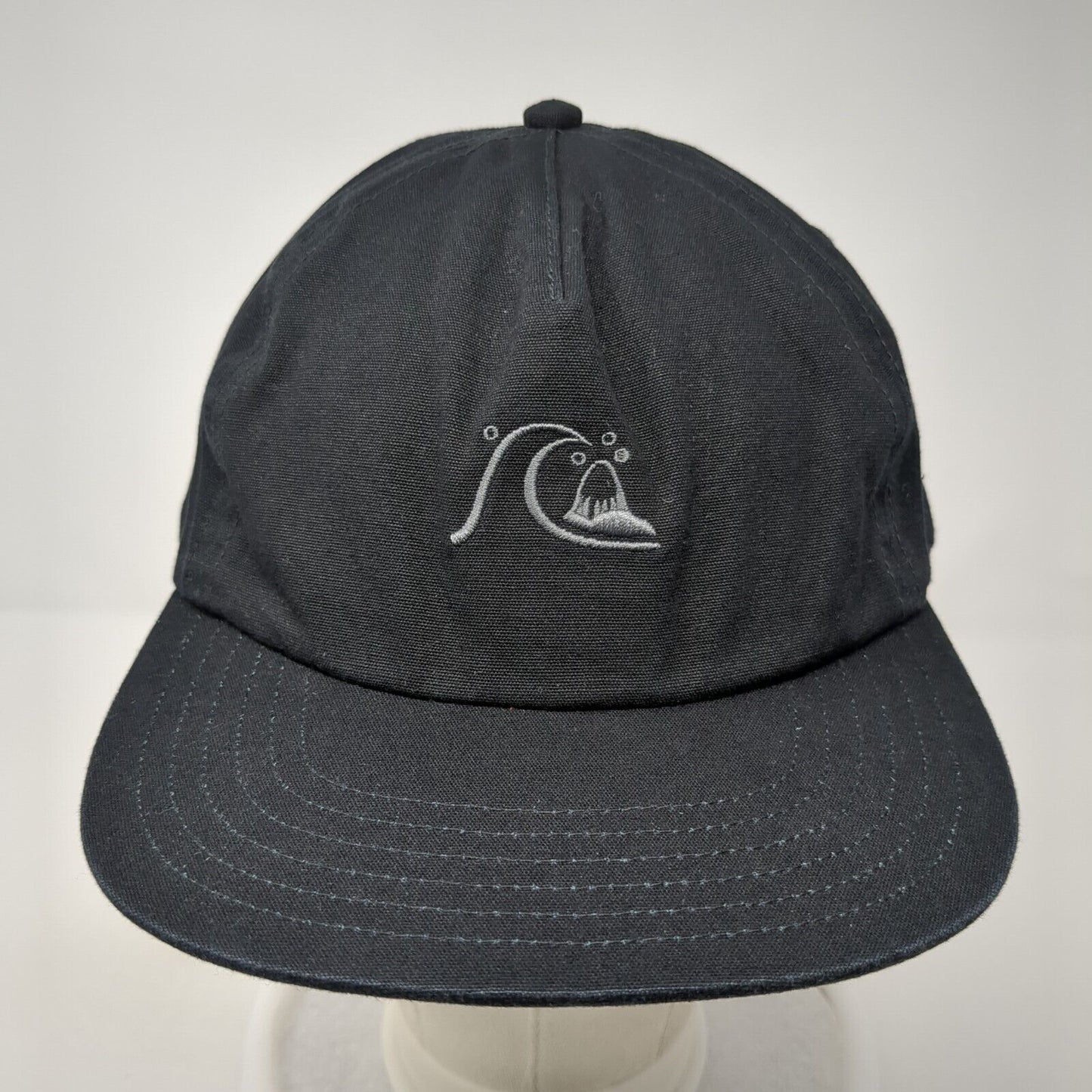 Quiksilver Snapback Hat Black One Size Adjustable Embroidered Netplus Cotton