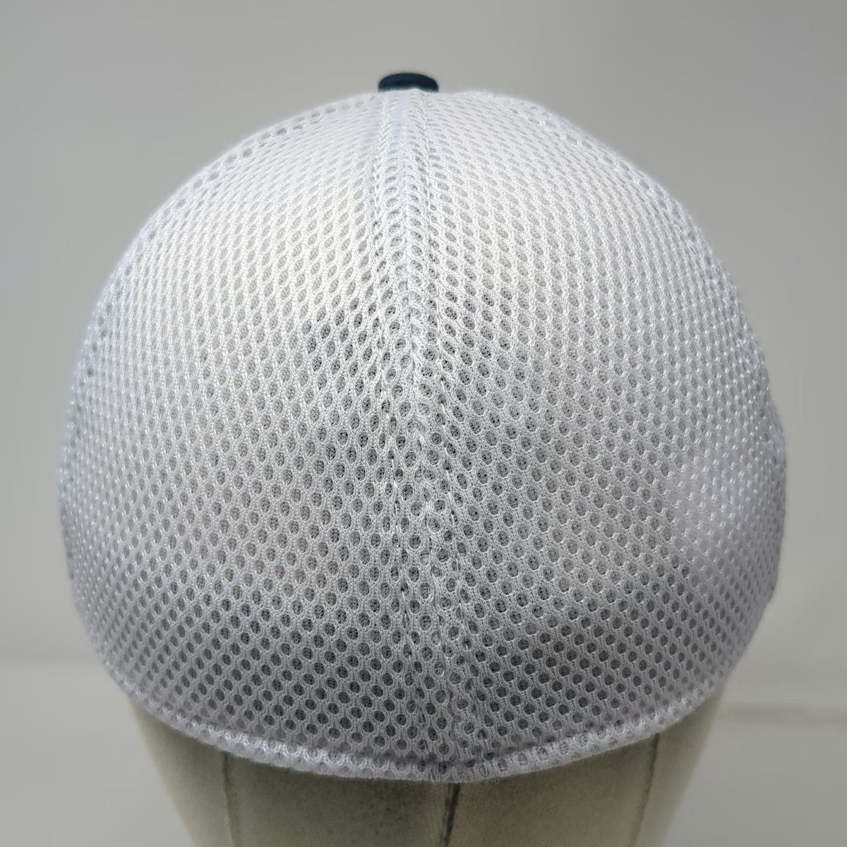New Era 39THIRTY Blue White M Mesh Back Prime Time Auctions Baseball Cap Hat
