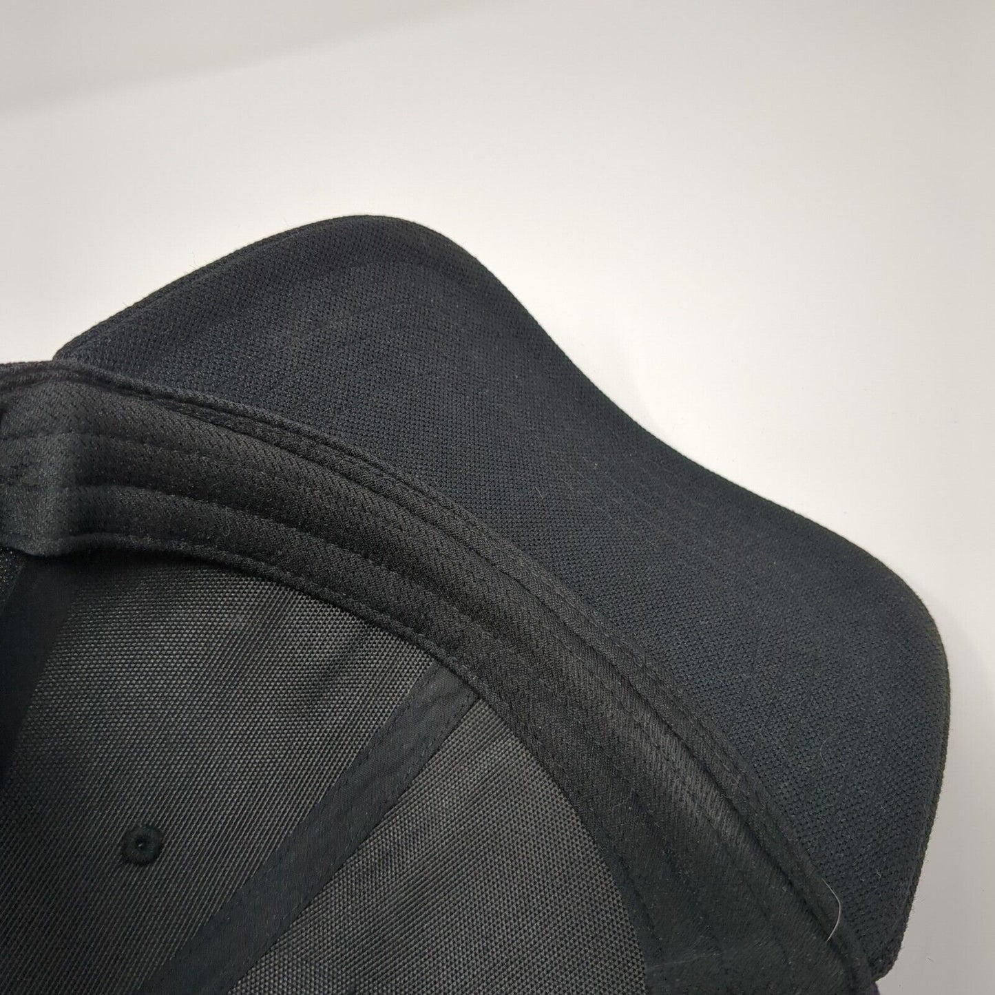 Kuhl Slideback Hat Black One Size Adjustable Lightweight 6 Panel Blank