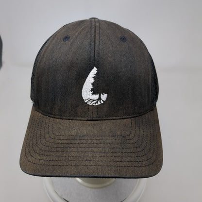 Vivid Roots Snapback Mesh Back Trucker Hat Black OSFA Classics Yupoong