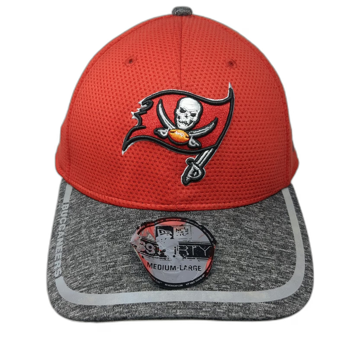 Tampa Bay Buccaneers NFL New Era Cap Red L 39THIRTY Stretch Fit Gray Logo Hat