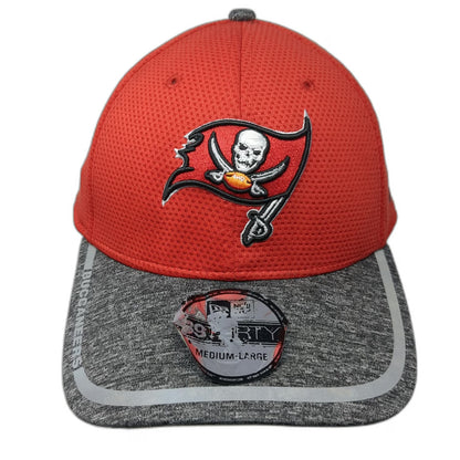 Tampa Bay Buccaneers NFL New Era Cap Red L 39THIRTY Stretch Fit Gray Logo Hat