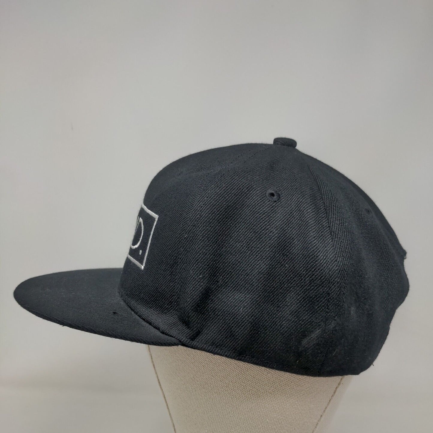 Legend Snapback Hat Black OSFA Embroidered 6 Panel To: Little Arrows