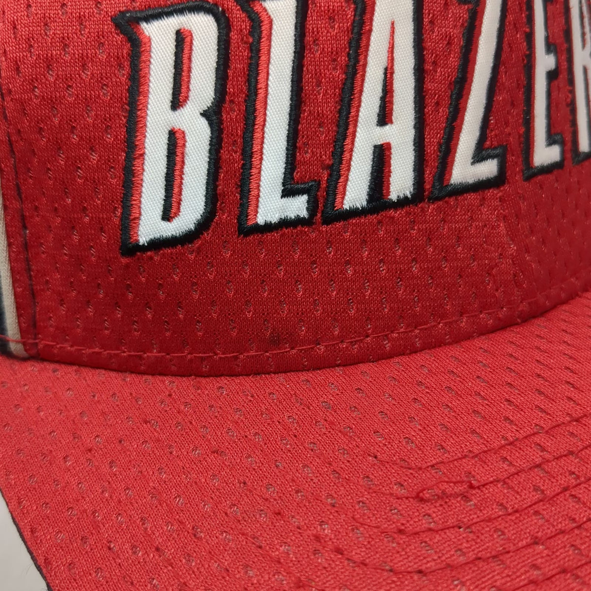 Reebok NBA Portland Trail Blazers Cap Red One Size Mesh Stripes Stretch Fit Hat