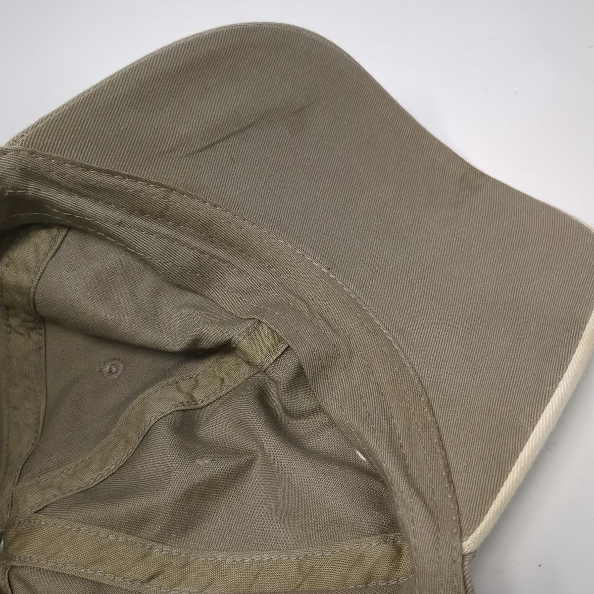 SeaWorld Baseball Cap Brown White One Size Hat Adventure Parks Whale Tail Logo