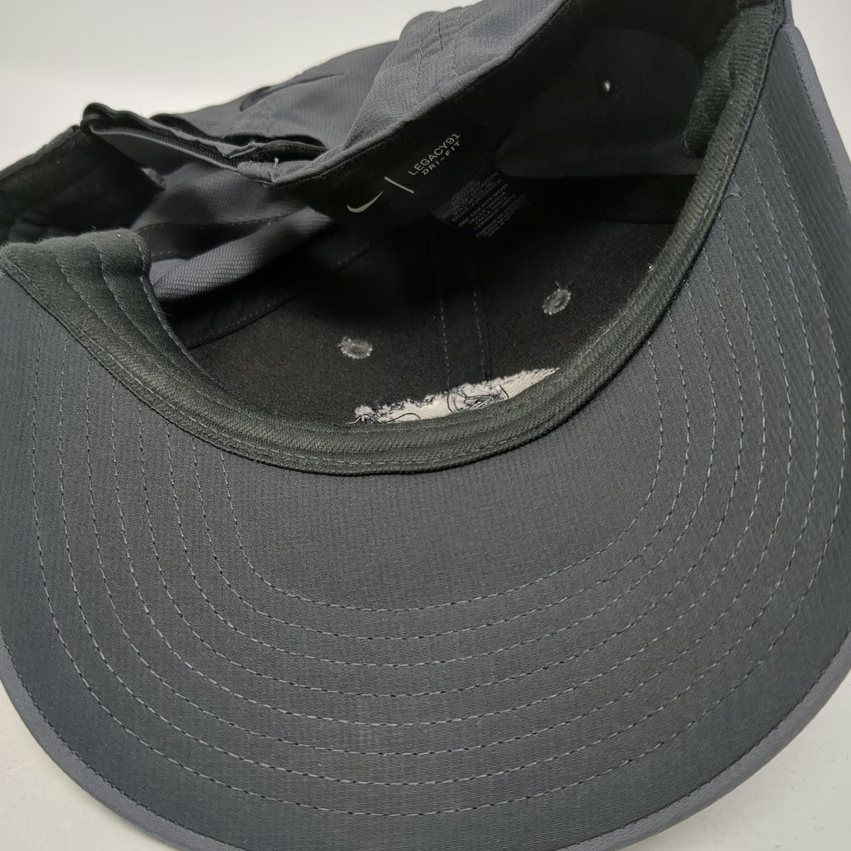 Nike Baseball Cap Gray One Size Legacy91 Dri-Fit Stuttgart Golf Club Germany Hat
