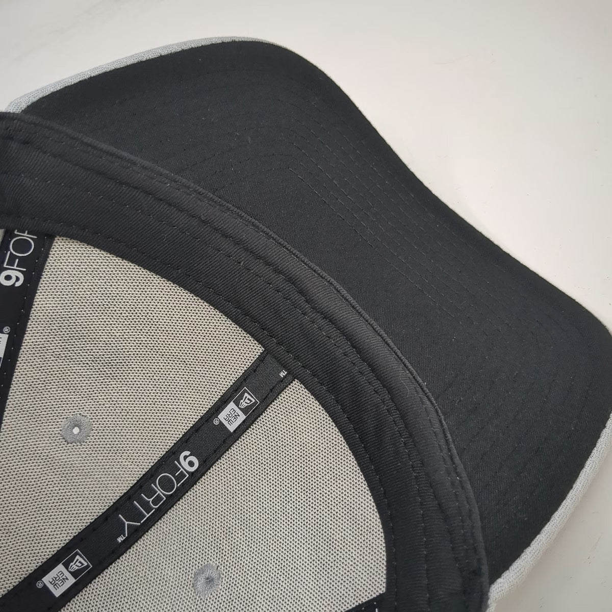 New Era Seattle Sounders FC MLS Gray OSFM Trucker Hat 2019 Cup Champions Snap