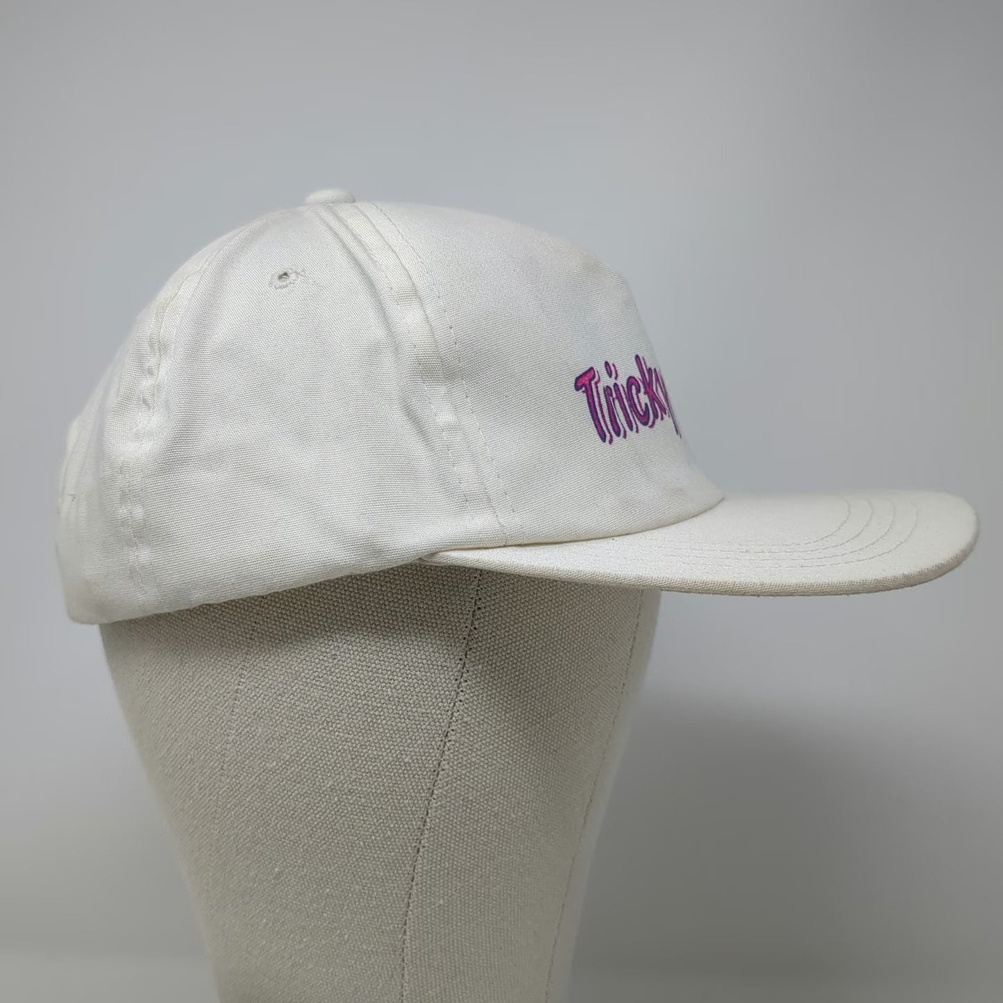 Yupoong 5 Panel White Hat One Size Tricky Tees Snapback Pink Purple Cotton
