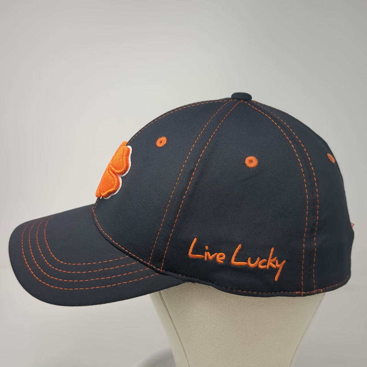 Black Clover Baseball Cap Orange XL Memory Fit Live Lucky Contrast Stitch Hat