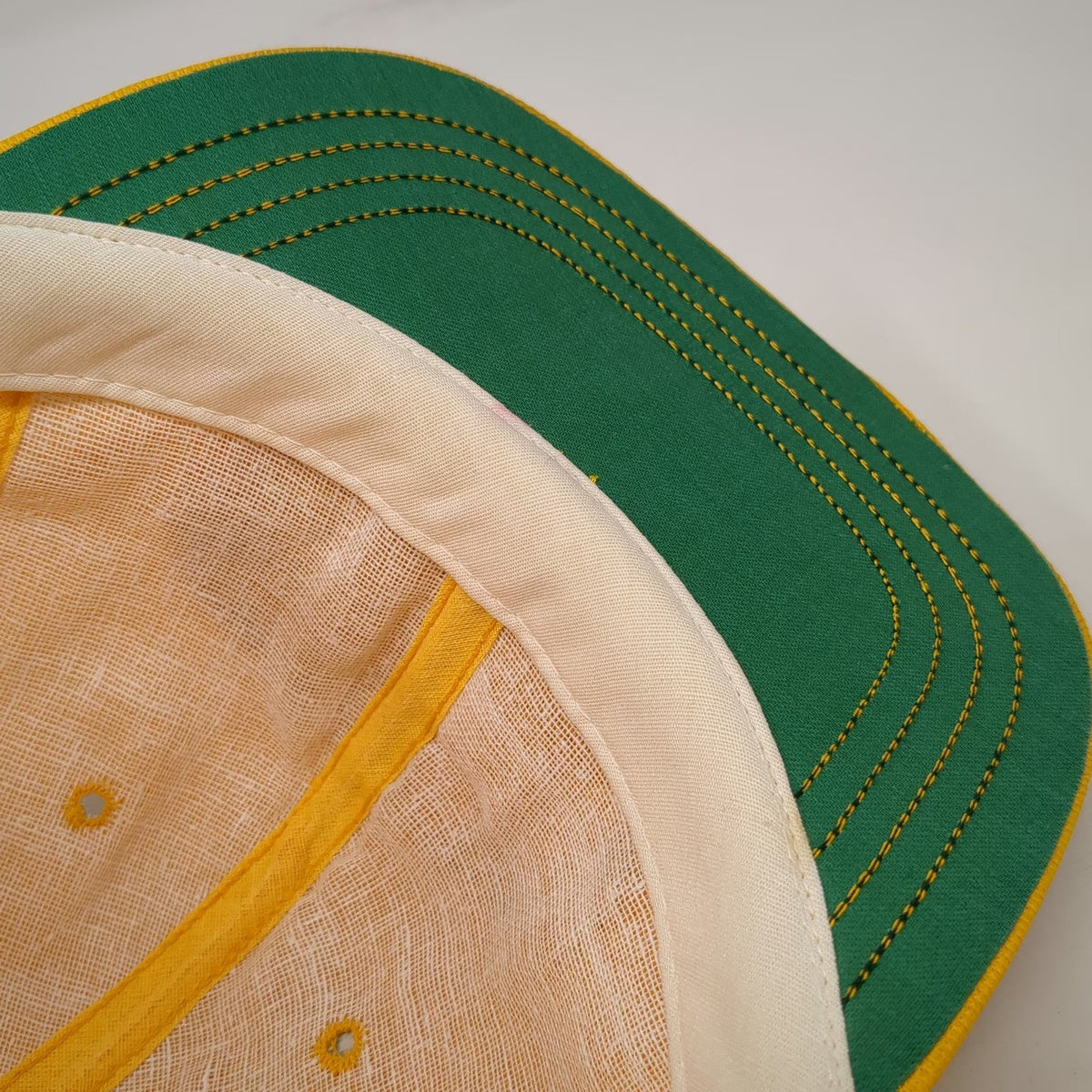 Yellow Alaska North to the Future Snapback Hat 7 1/8 Green Underbrim Vintage
