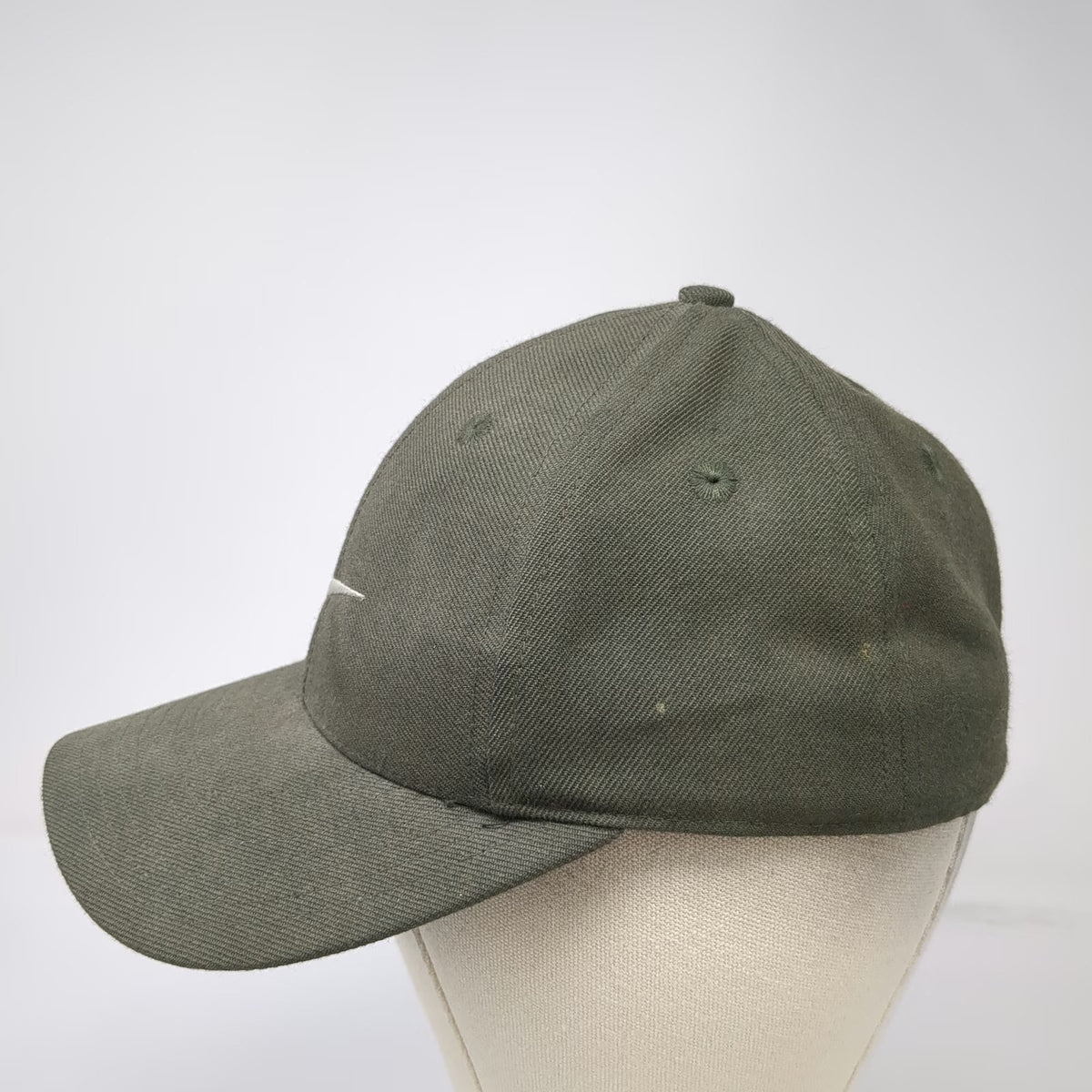 Nike Baseball Cap Green 6 7/8 Fitted Wool Blend Swoosh Logo Hat Vintage Red Tag