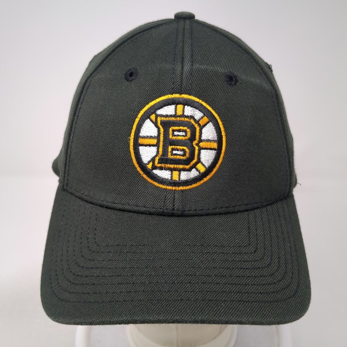 Boston Bruins NHL New Era Cap Green L 2011 Stanley Cup Final Spoked B Logo Hat