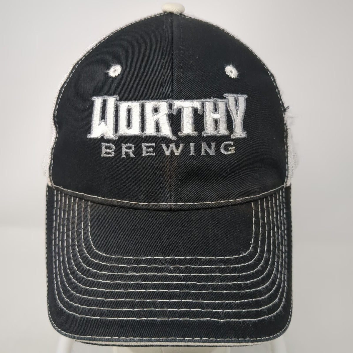 Outdoor Cap Baseball Cap Black OSFM Worthy Brewing Bend Oregon Mesh Strapback