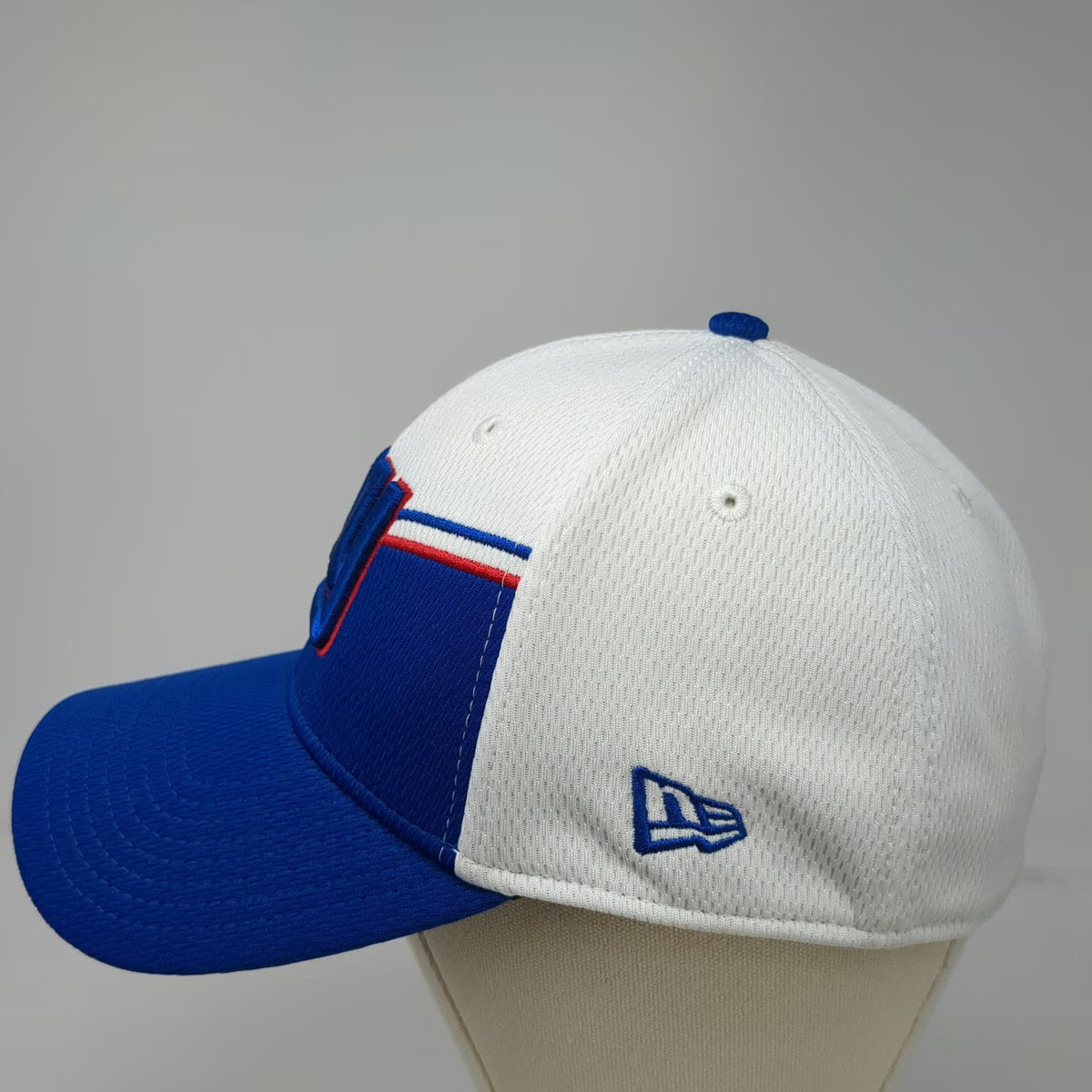 New Era New York Giants NFL Cap Blue White L 39THIRTY Stretch Fit Curved Brim
