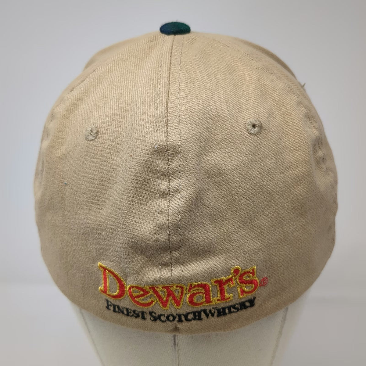 Flexfit Dewars Scotch Whisky Highlander Tartan Beige Blue Green M Fitted Hat