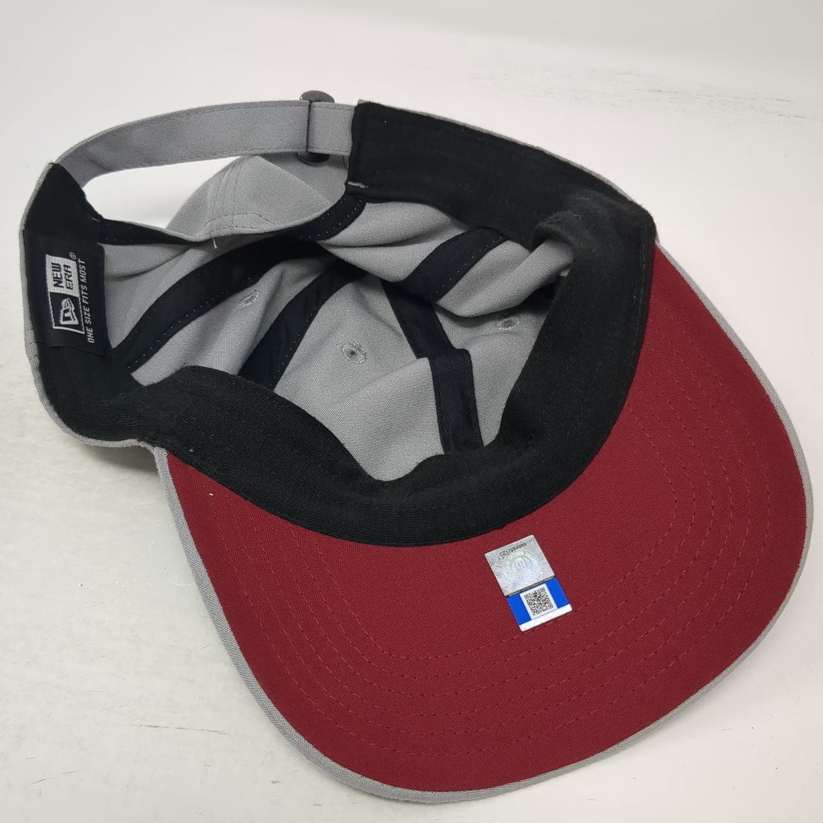 Washington State Cougars NCAA New Era Gray One Size Slideback Hat Cap OSFM Logo
