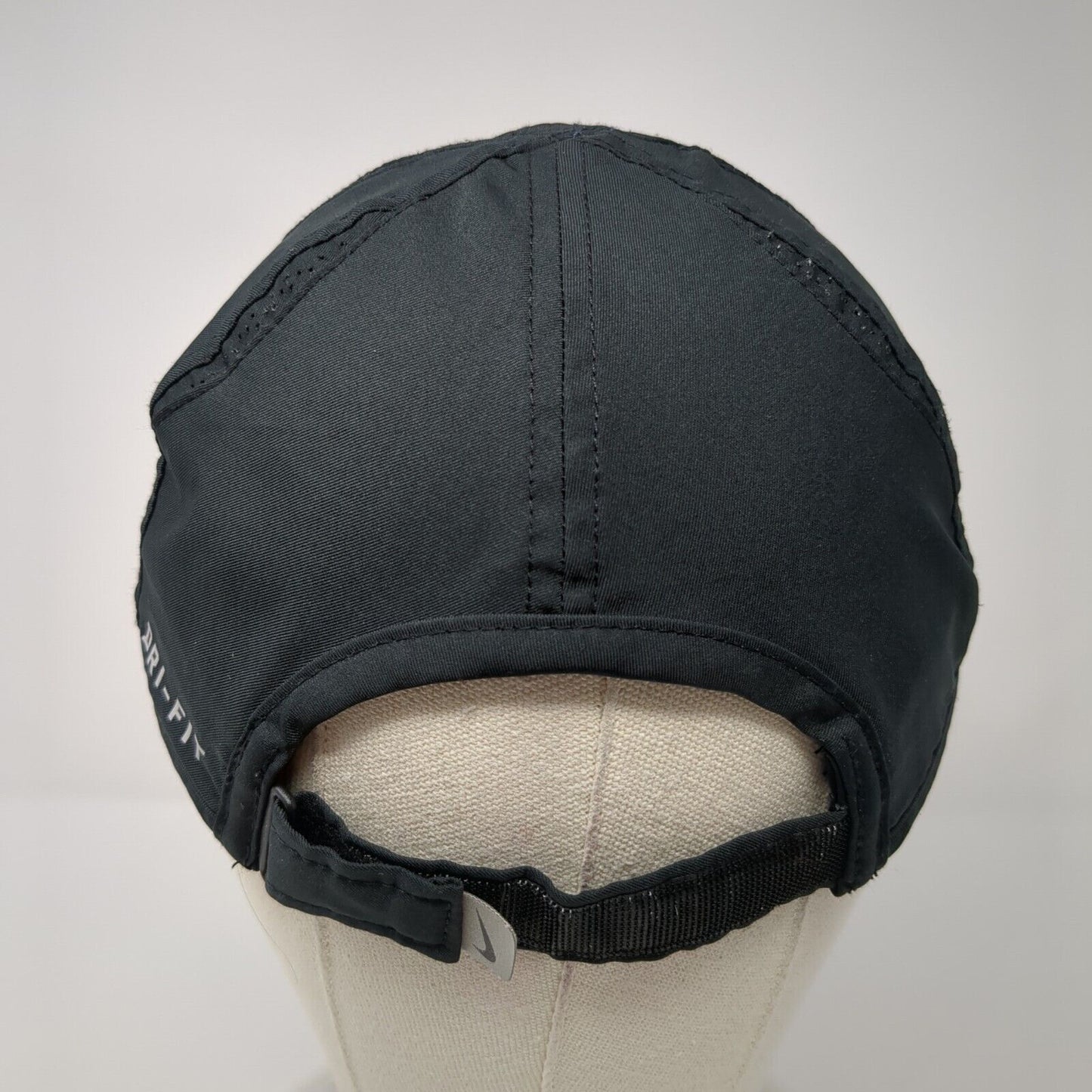 Nike Dri-Fit Strapback Hat Black One Size Adjustable Swoosh Logo Featherlight