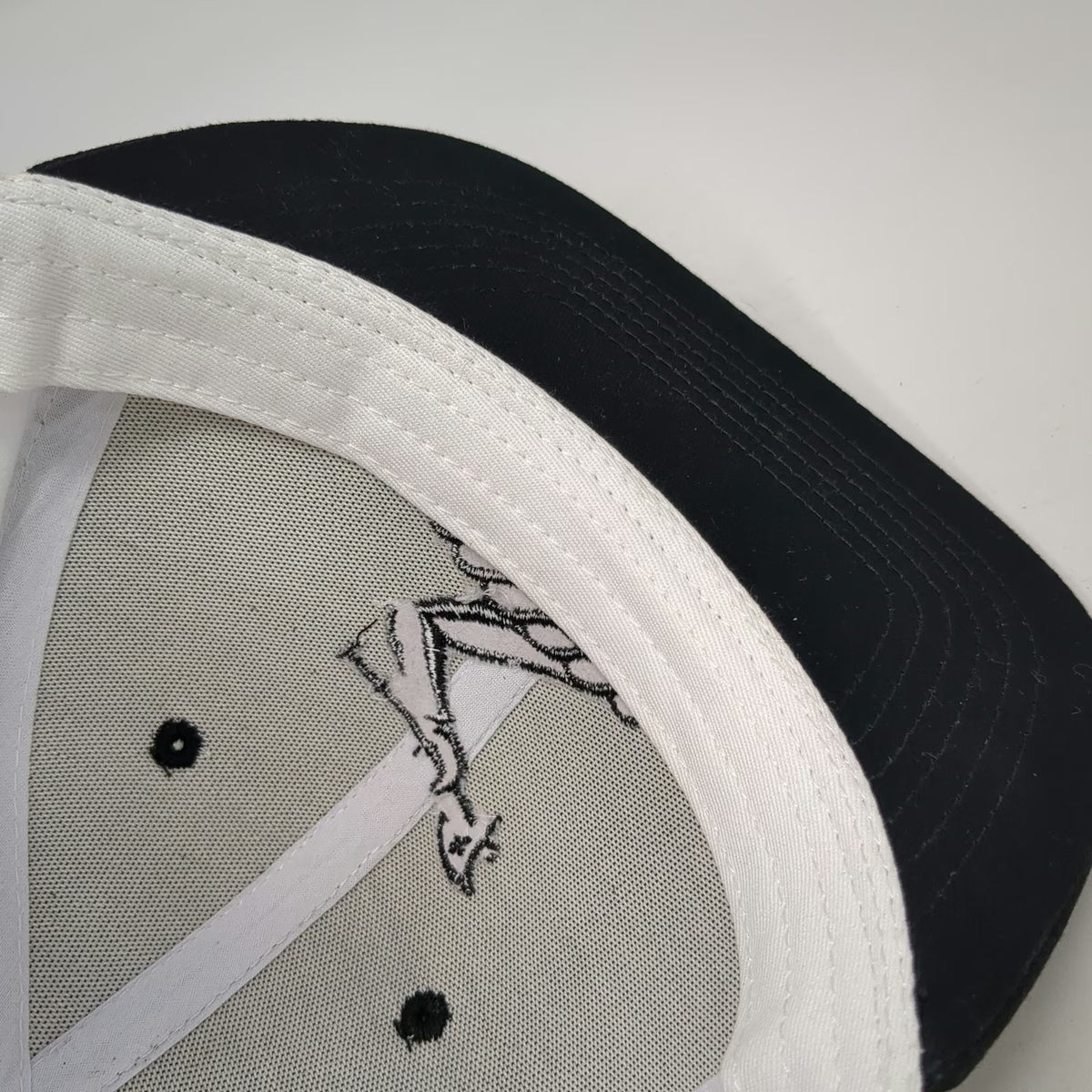 Hennessy NBA Rymaco Cap White Black Bras Arme Official Spirit 1765 Strapback Hat
